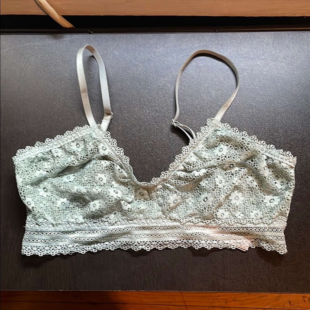 Victoria's Secret Mint Green Lace Bralette with Floral Detailing